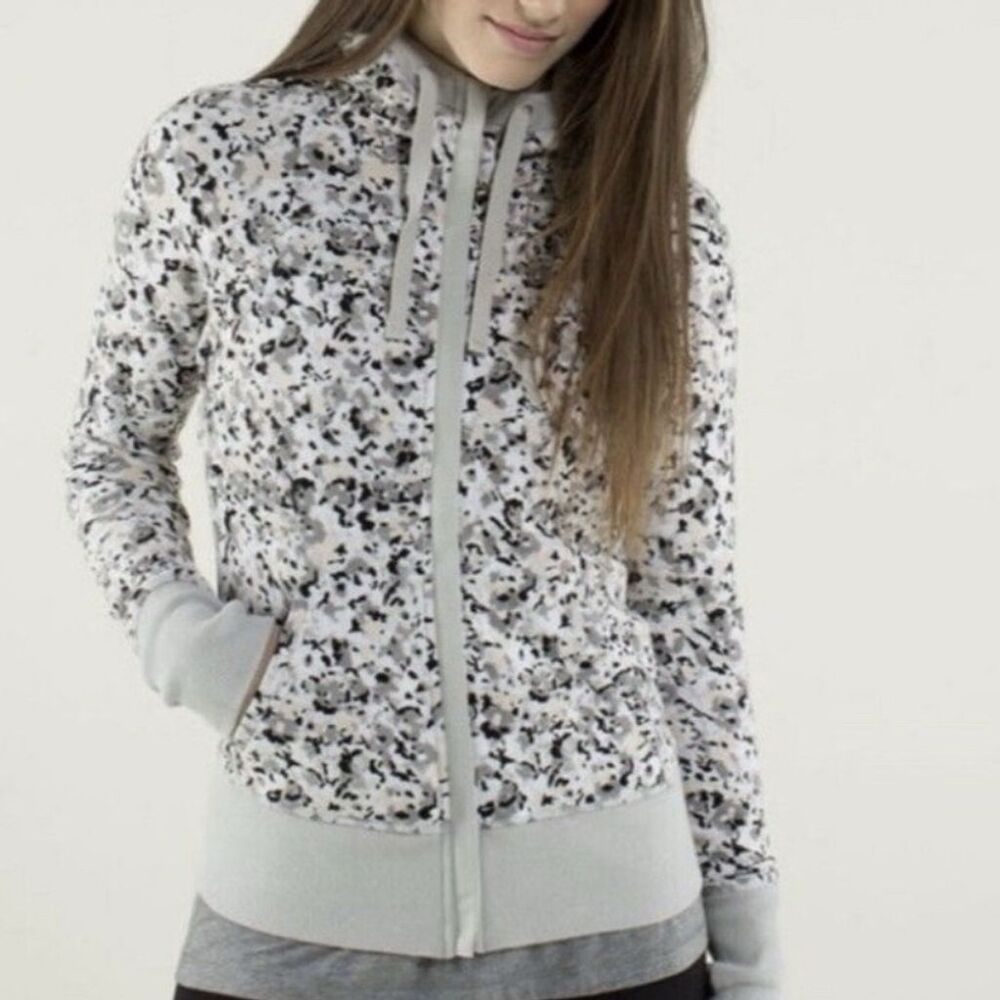 Lululemon Women's After Asana Hoodie Size 6 Silver Floral Full Zip Activewear